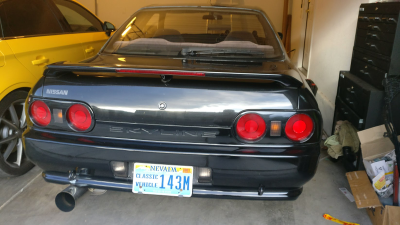 Rear shot showing the kind of exhaust I got. I hate those tube exhausts so I went for more a retro style.